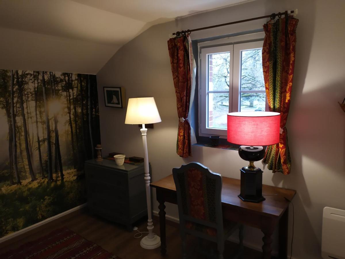 Petit Saint Hubert 1 A 4 Personnes Bed & Breakfast Velles  ภายนอก รูปภาพ