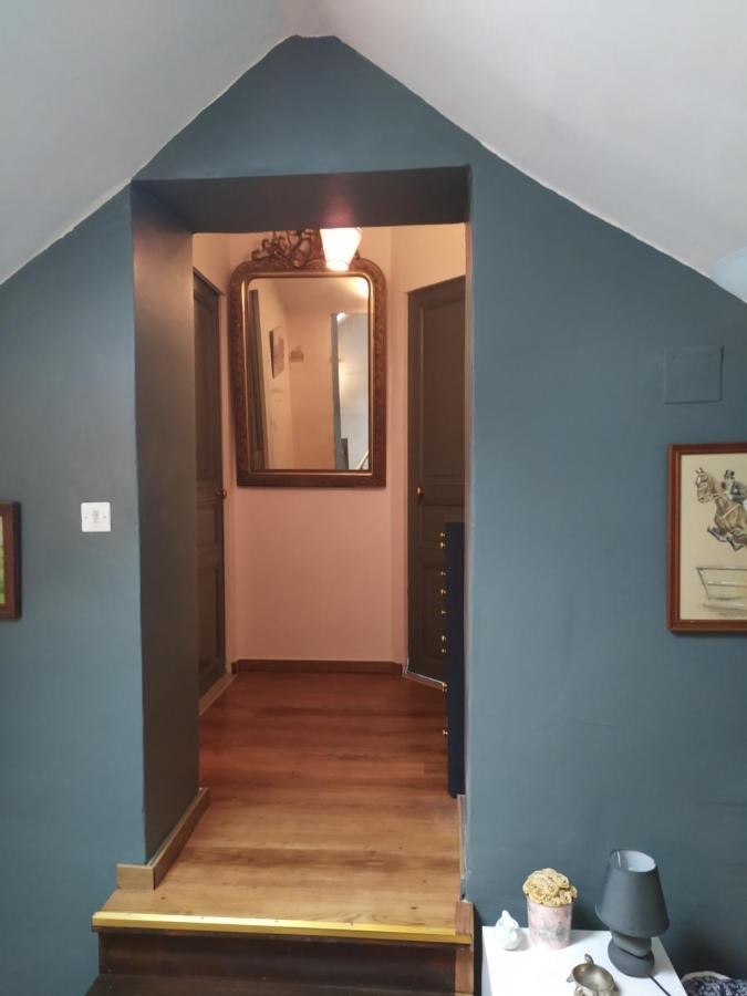 Petit Saint Hubert 1 A 4 Personnes Bed & Breakfast Velles  ภายนอก รูปภาพ